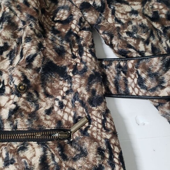 Chicos 2 Queen of Elegance Margaret Jacket Animal Faux Fur Lined Womens Large - Picture 4 of 11